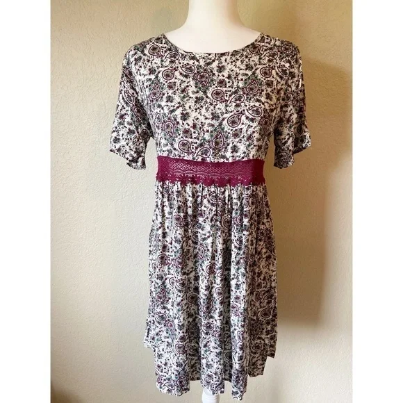 NWT Boho Floral Open Back Dress | High-End Boutique | Sz S $148 - Picture 4 of 7